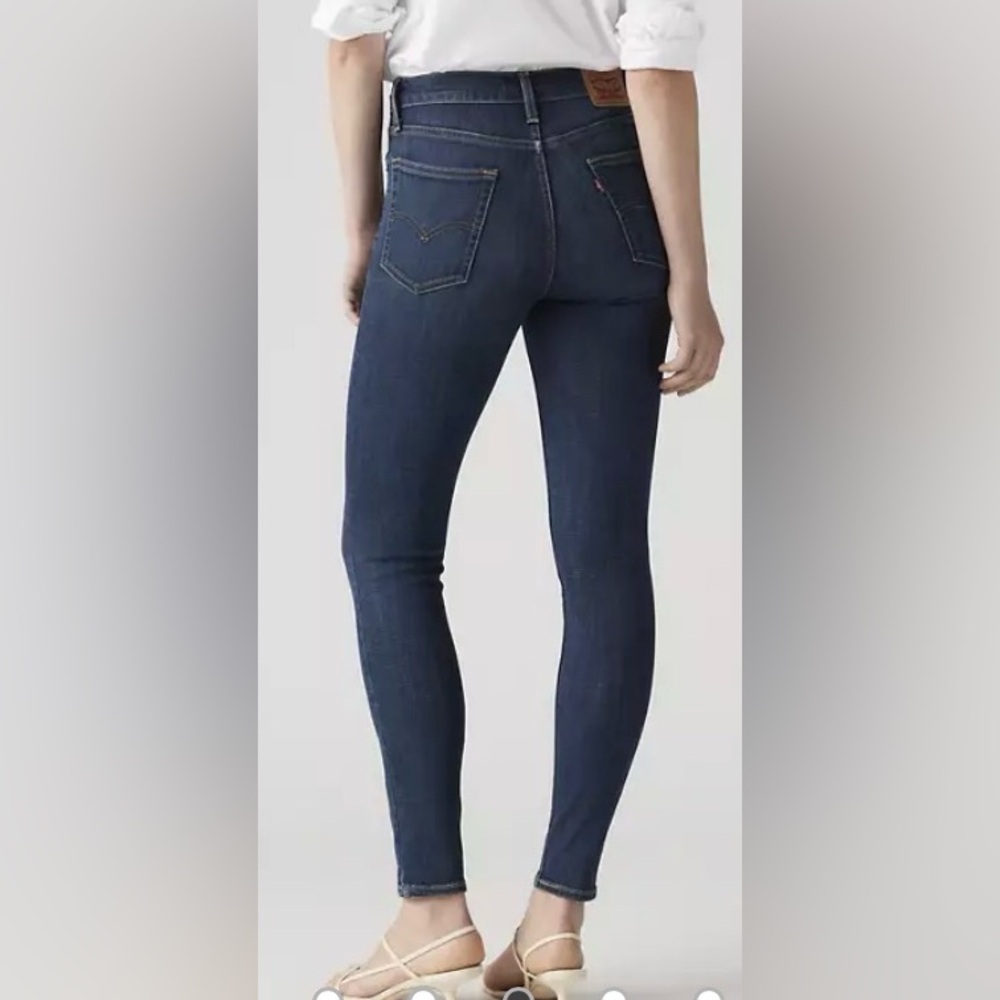 Levi’s 721 High Rise Skinny Dark Indigo Women's Skinny Jeans Size 24 NWT - Picture 2 of 10